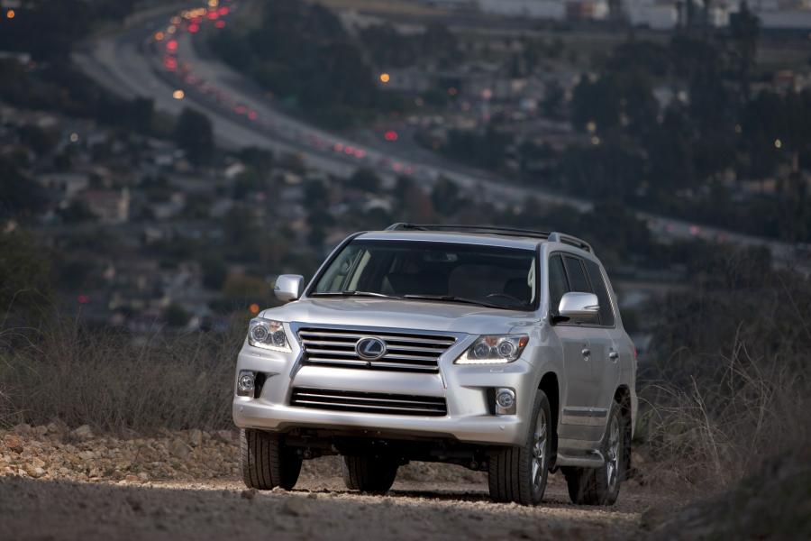  Lexus LX570 2012 года  (фото 41 из 53)